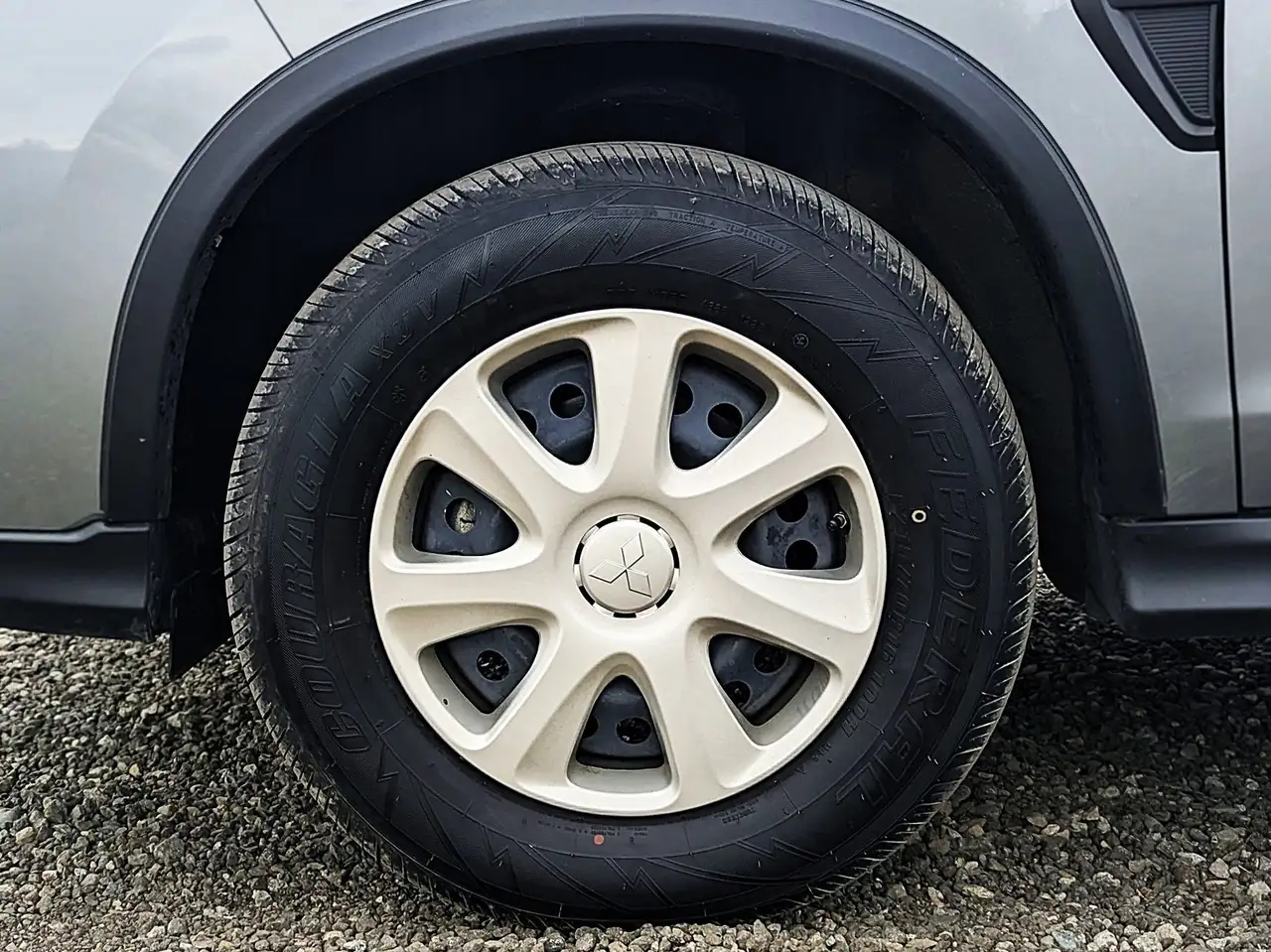 Mitsubishi RVR снимка Mitsubishi RVR