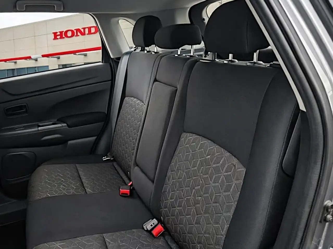 Mitsubishi RVR снимка Mitsubishi RVR