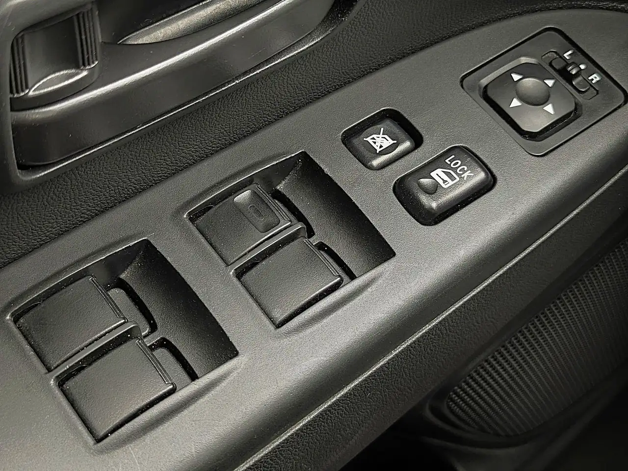 Mitsubishi RVR снимка Mitsubishi RVR
