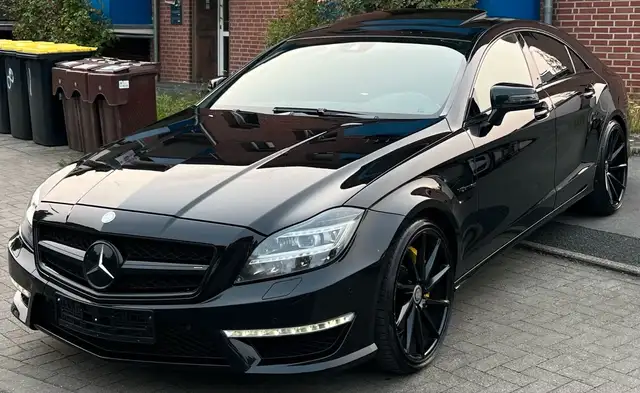 Mercedes-Benz CLS 63 AMG PERFORMANCE PACKAGE *DISTRONIC-MASSAG
