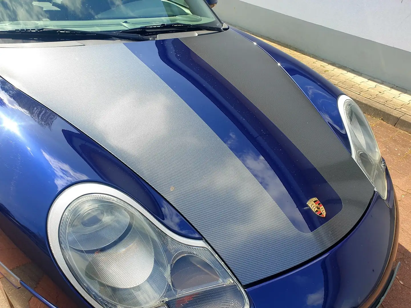 Porsche 996 Carrera 4 Blau - 1
