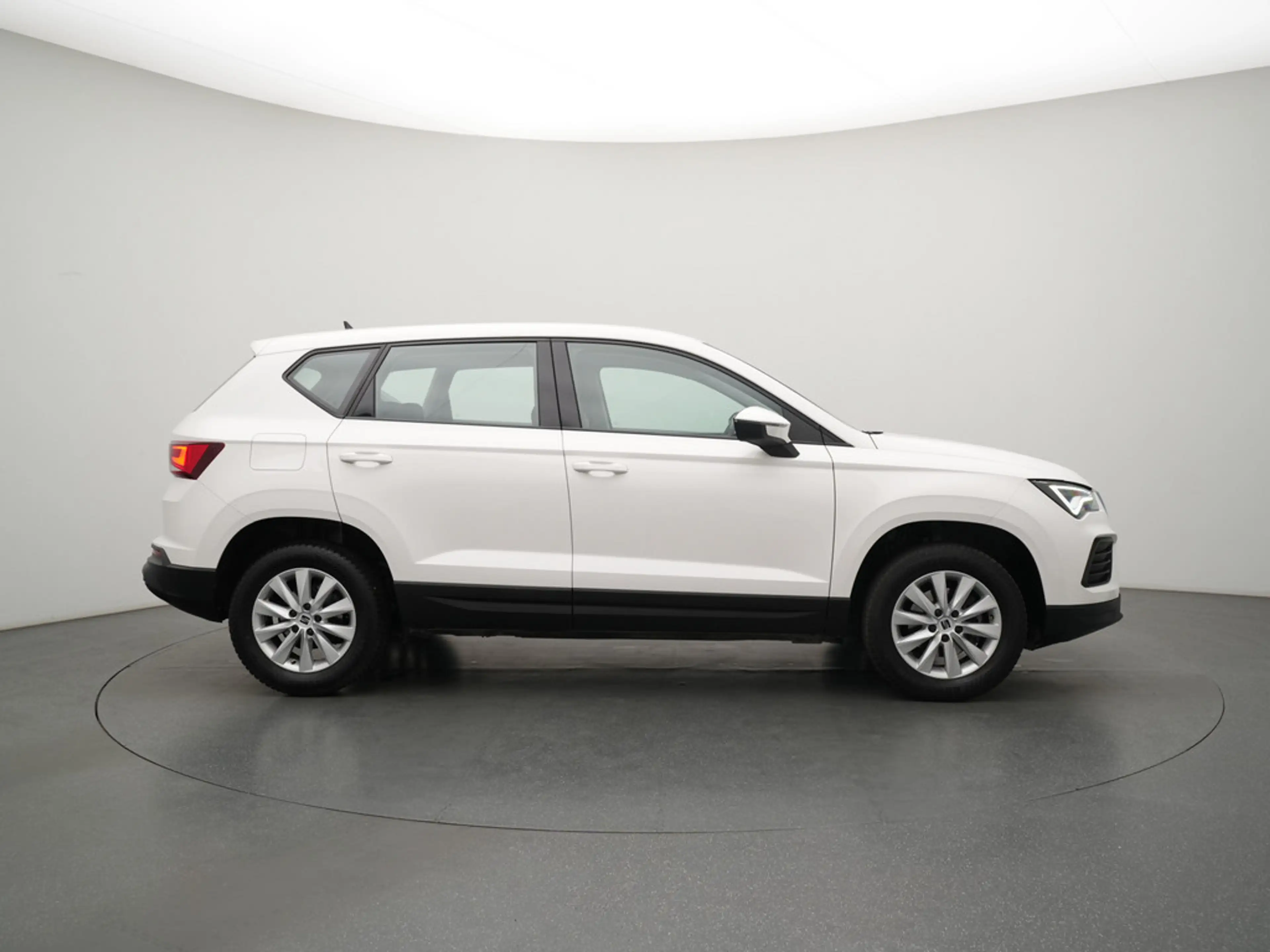 SEAT Ateca VIRT CARPLAY LED PDC KLIMA KLIMA FACELIFT — photo 3
