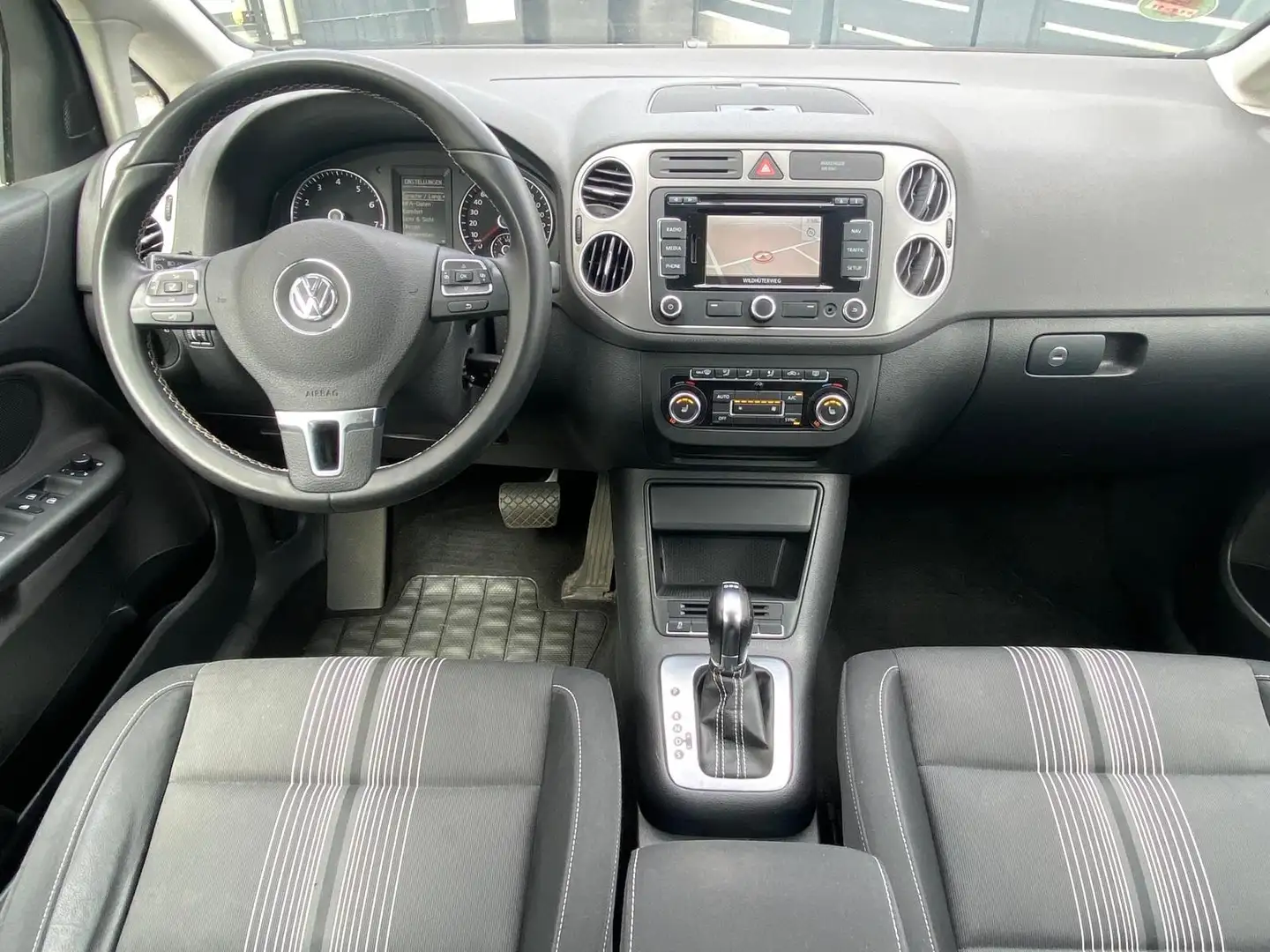 Volkswagen Golf Plus 1.4 TSI DSG MATCH AUTOMATIK Srebrny - 2