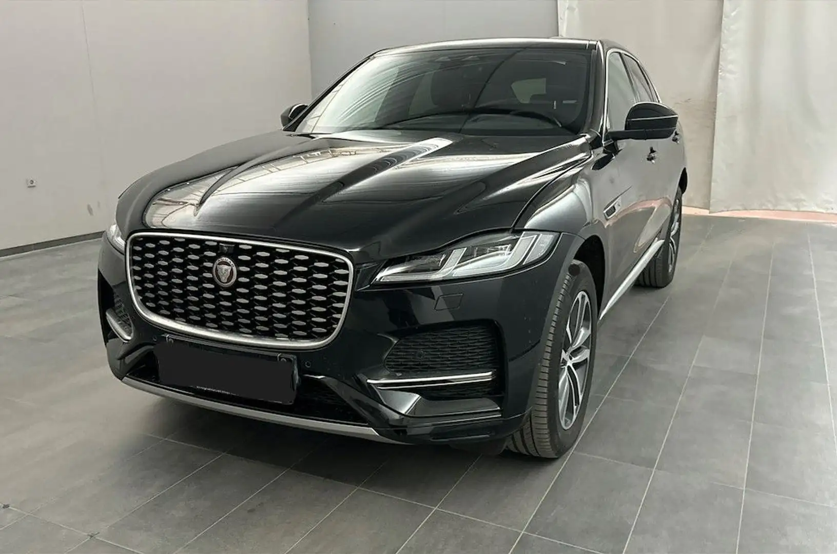 Jaguar F-Pace F-PACE P400e AWD*Panorama*Meridian*Surround-Kam* Schwarz - 1