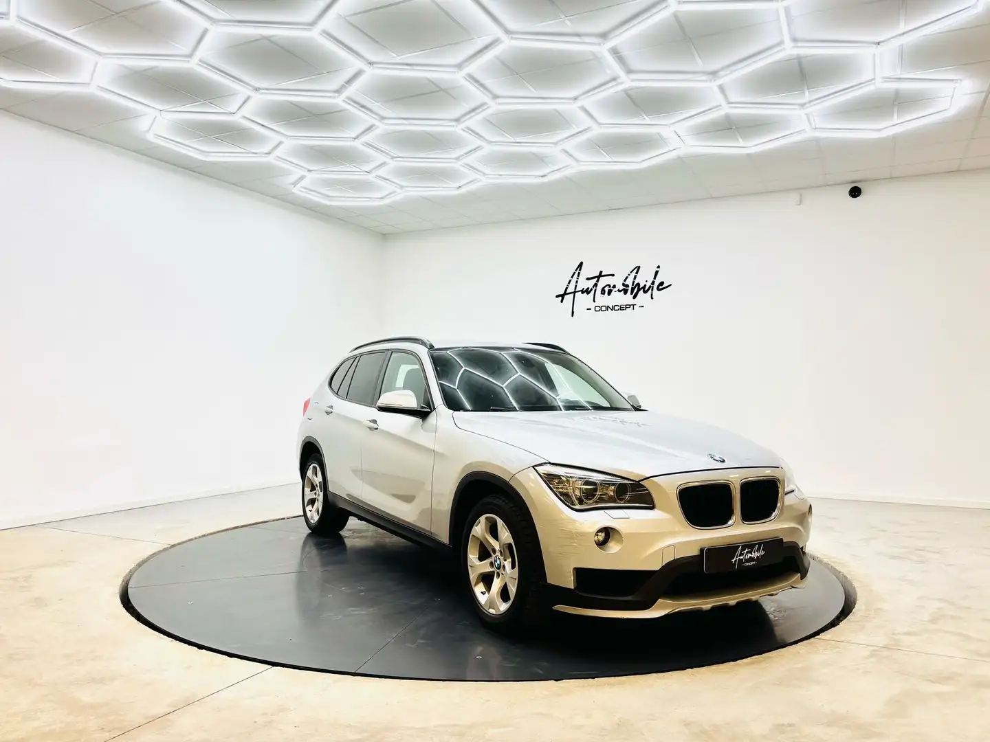 BMW X1 ✅1AN GARANTIE✅X DRIVE✅CARNET D’ENTRETIEN Argent - 2