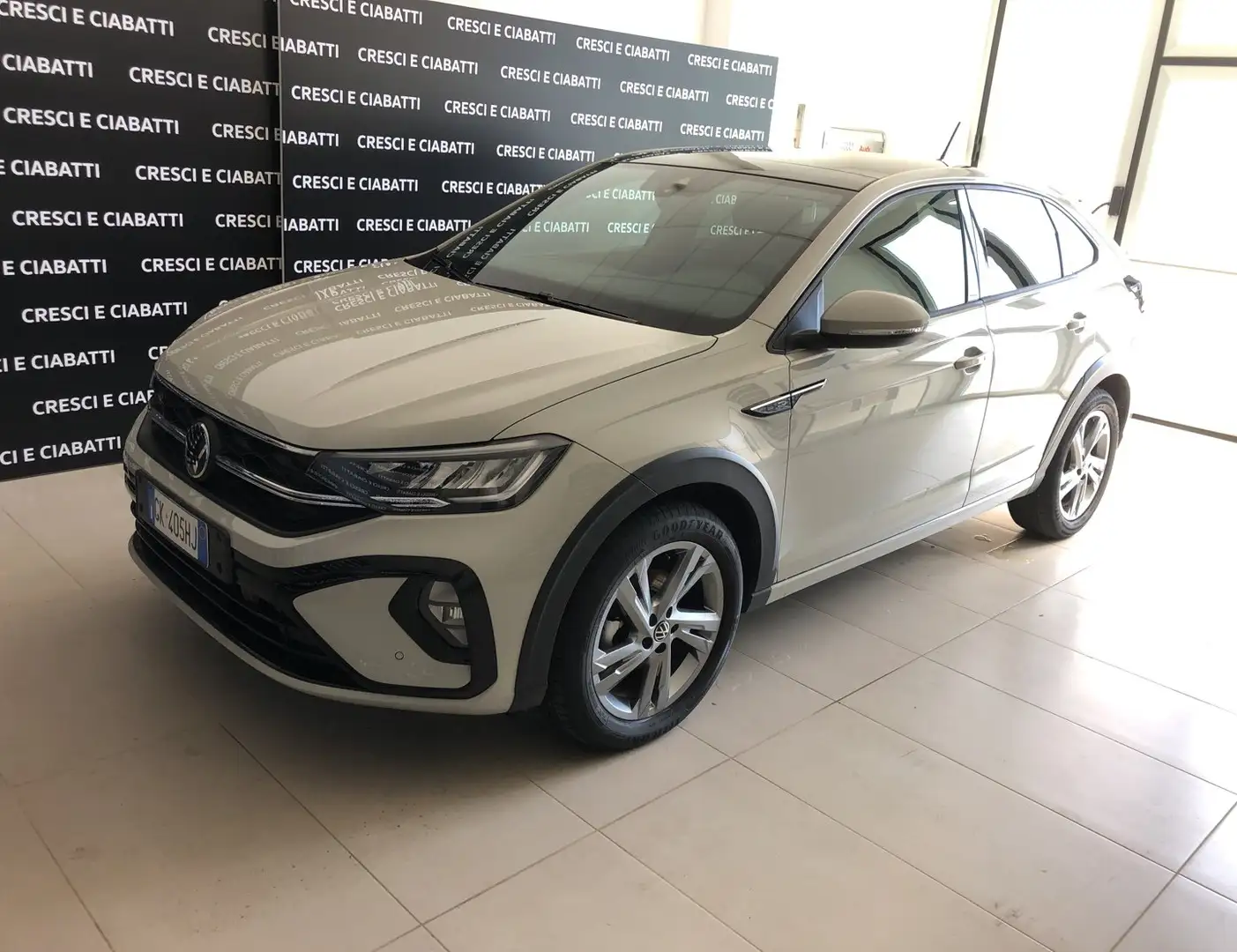 Volkswagen Taigo 1.5 TSI DSG R-Line Grigio - 1