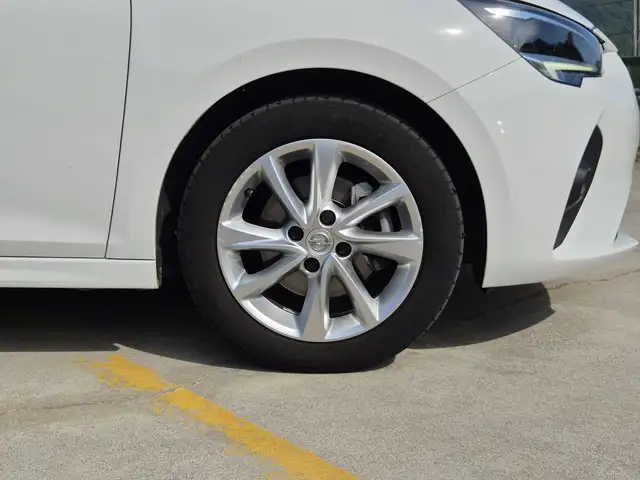 Opel Corsa view 12