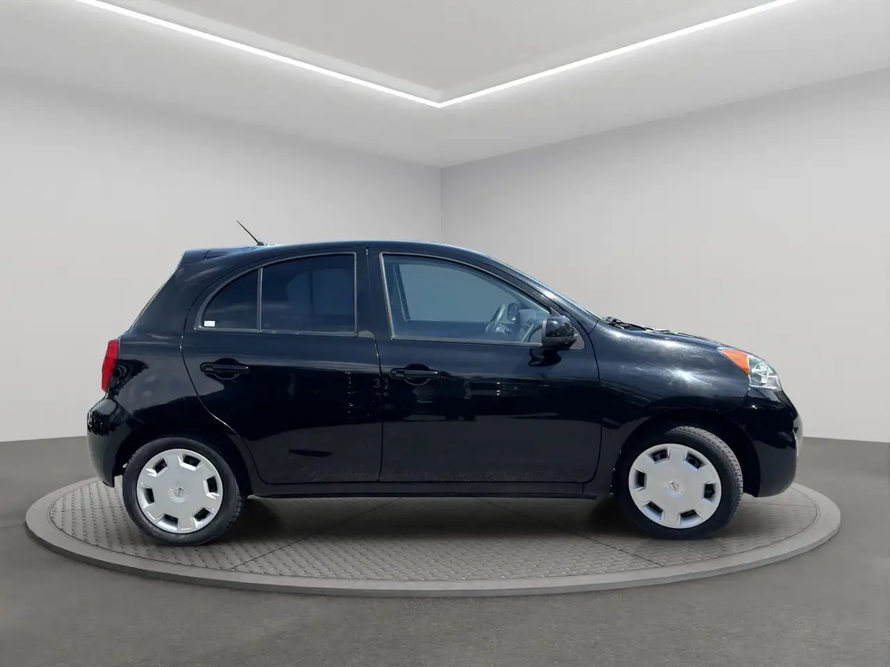 Nissan Micra снимка Nissan Micra