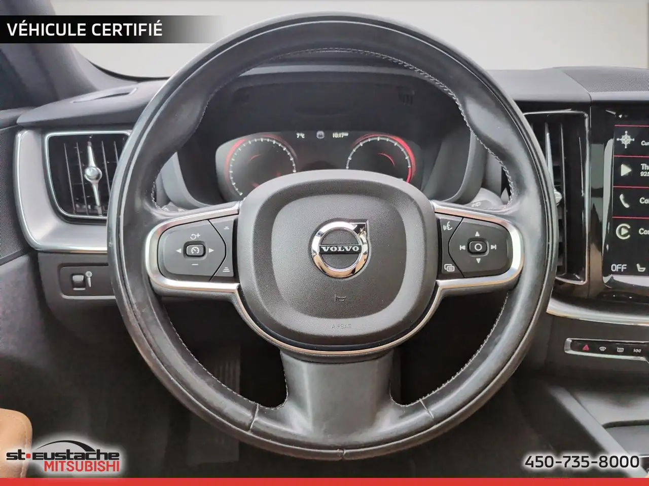 Volvo XC60 снимка Volvo XC60