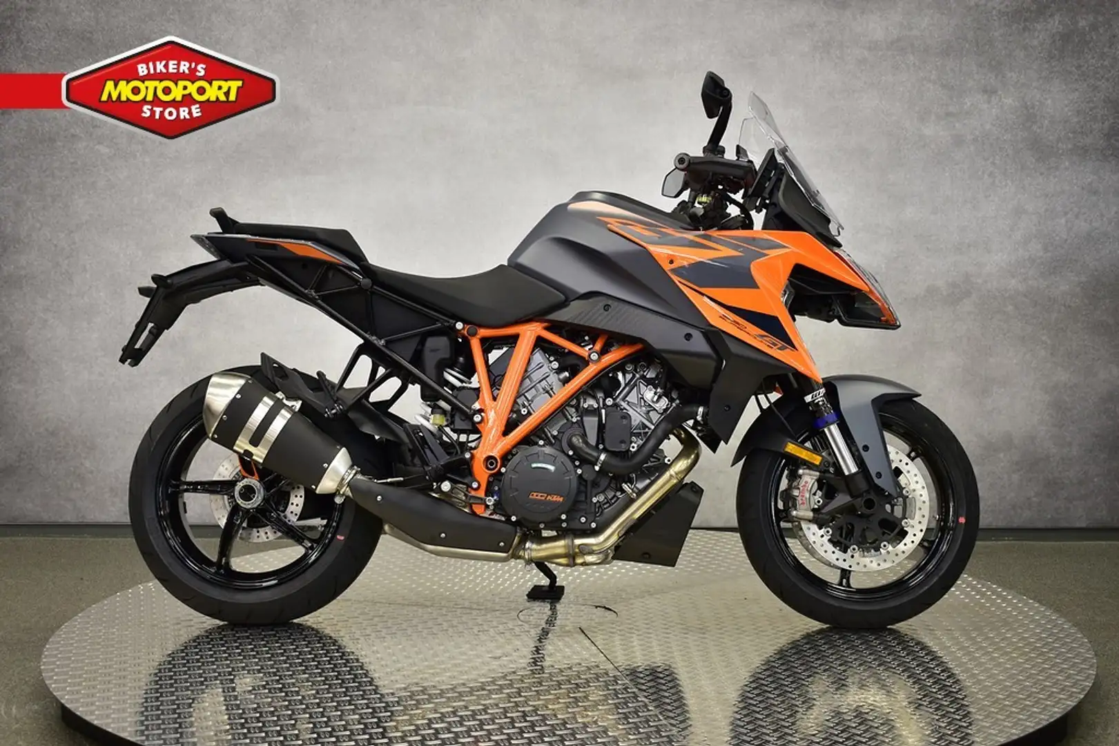 KTM 1290 Super Duke GT R Oranje - 1