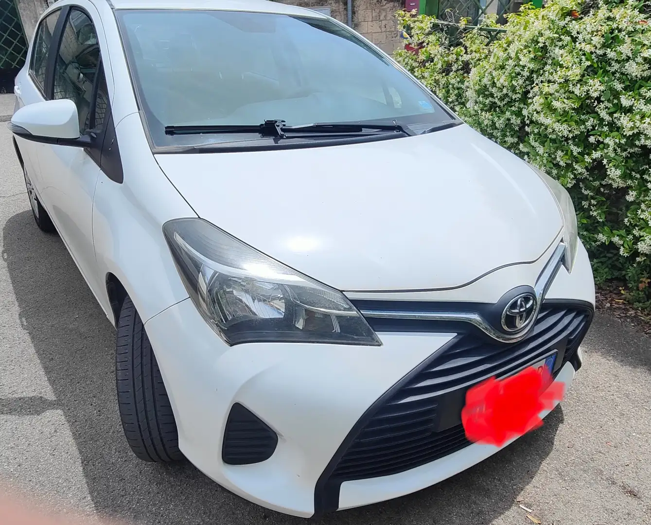 Toyota Yaris Yaris 5p 1.4 d-4d Cool Bianco - 1