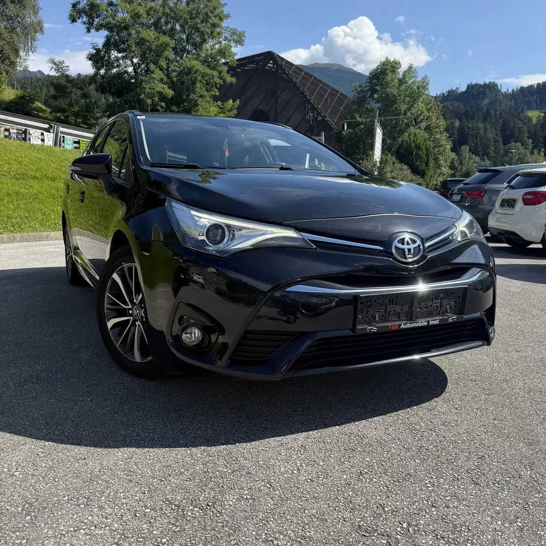 Toyota Avensis 2,0 D4-D Touring Sport - 1