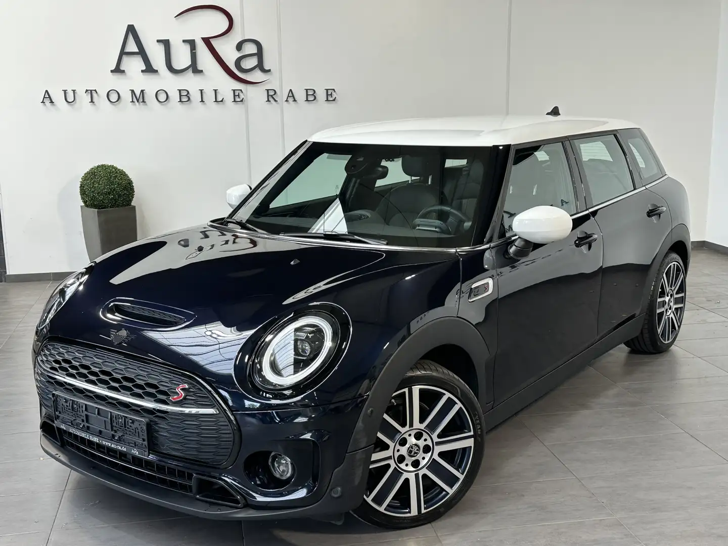 MINI Cooper S Clubman Aut. NAV+LED+AHK+H&K+KAMERA+PP Negru - 1