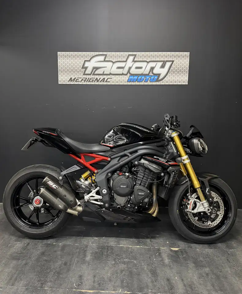 Triumph Speed Triple 1200