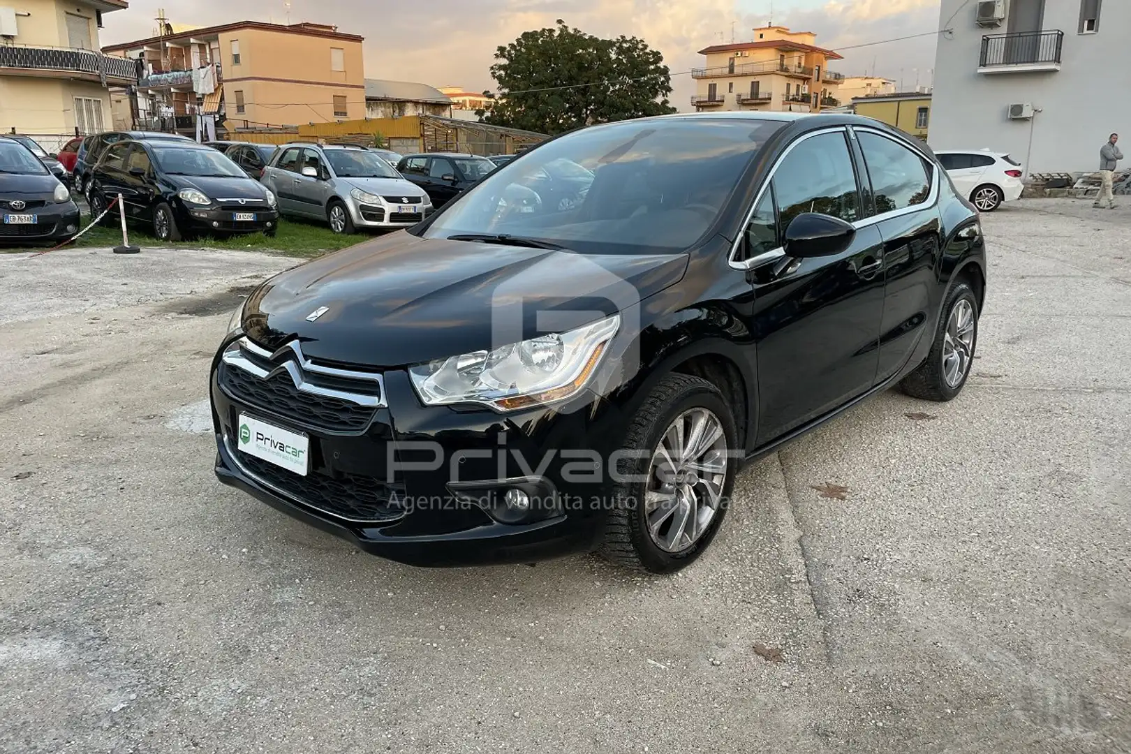 DS Automobiles DS 4 DS 4 1.6 e-HDi 115 airdream Business Nero - 1