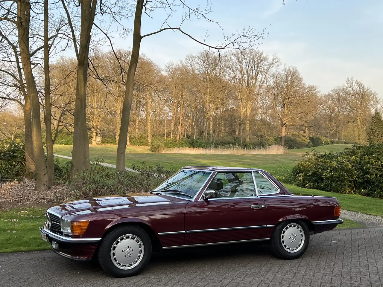 Mercedes-Benz SL 300 Cabriolet, foto 3