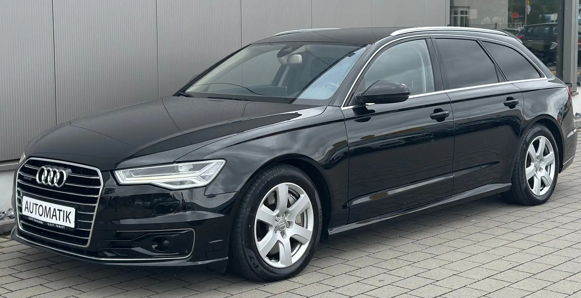 Audi A6 3.0 TFSI quattro/Scheckheftgepflegt/AHK/Navi/ Zwart - 1