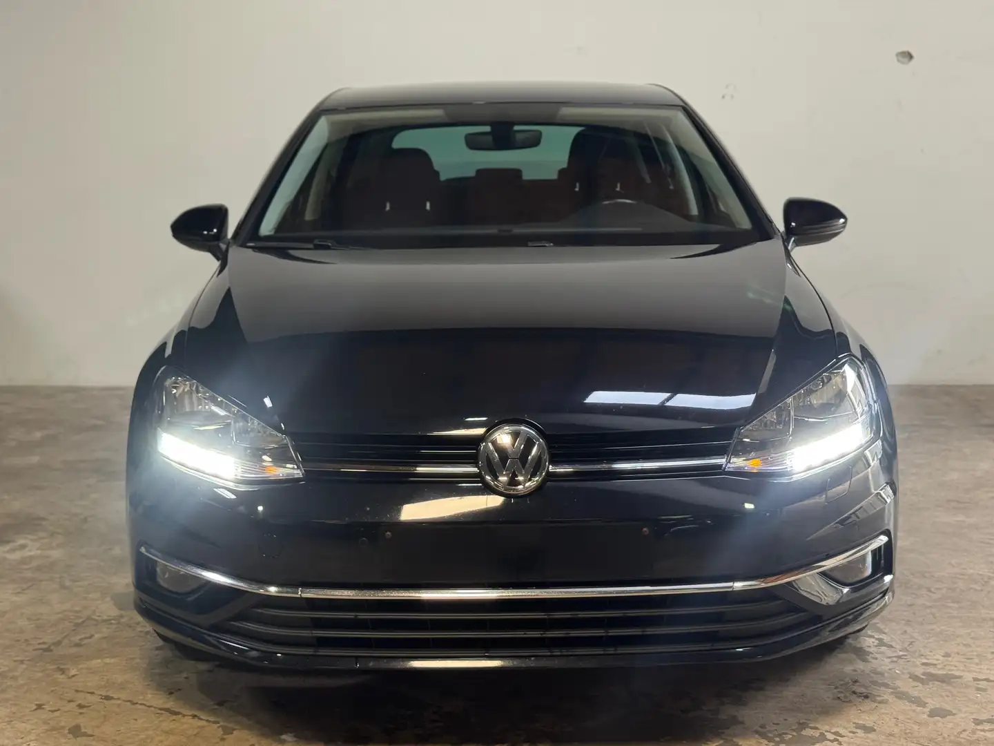 Volkswagen Golf 1.6 CR TDi BMT Sound Noir - 2