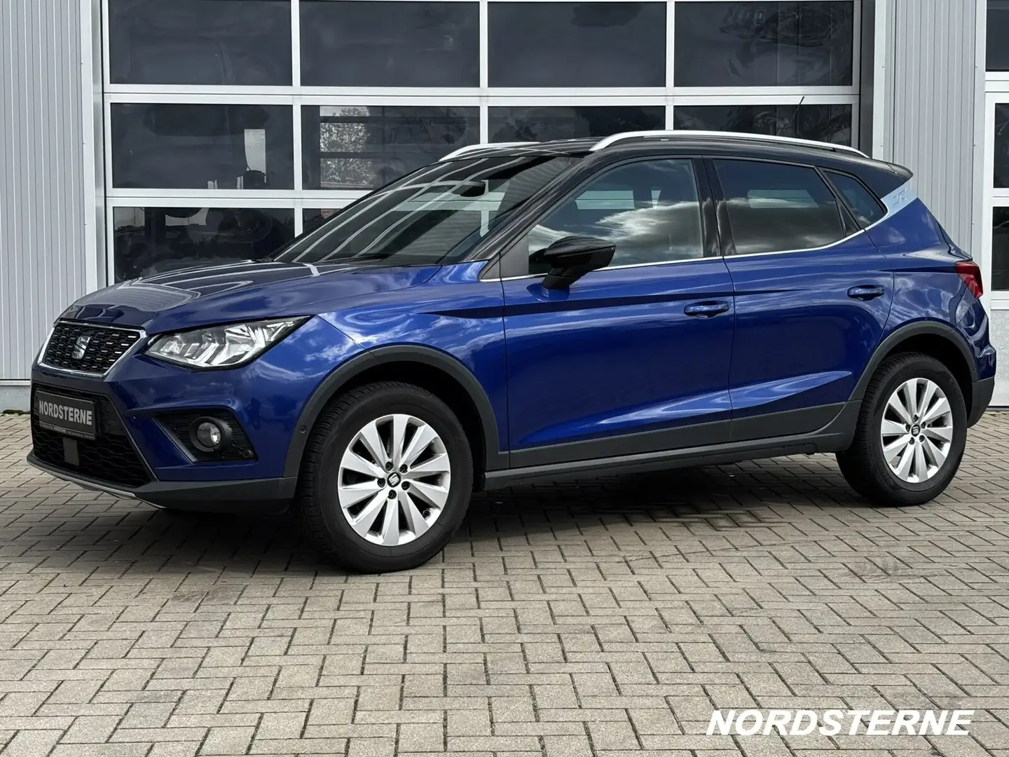 SEAT Arona Arona 1.0 TSI Xcellence KAMERA+NAVI+SHZ+TEMPOMAT Blauw - 2