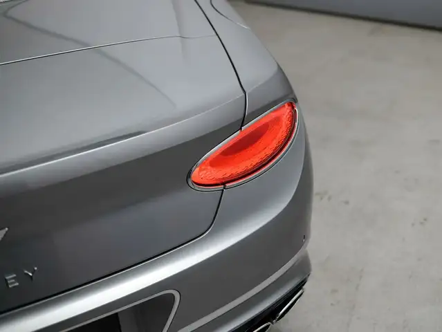 Bentley Continental GTC Azure V8 Ansicht 18