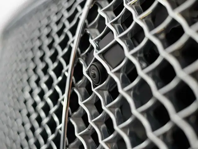 Bentley Continental GTC Azure V8 Ansicht 12