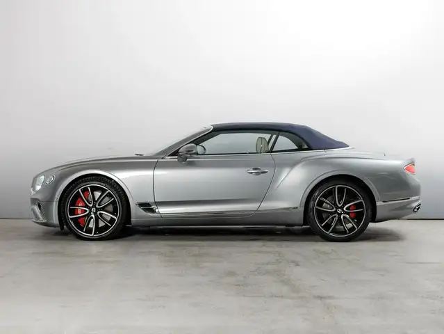 Bentley Continental GTC Azure V8 Ansicht 4