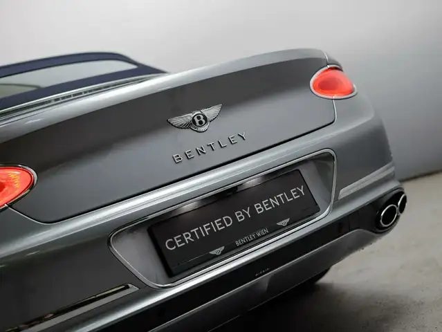 Bentley Continental GTC Azure V8 Ansicht 6