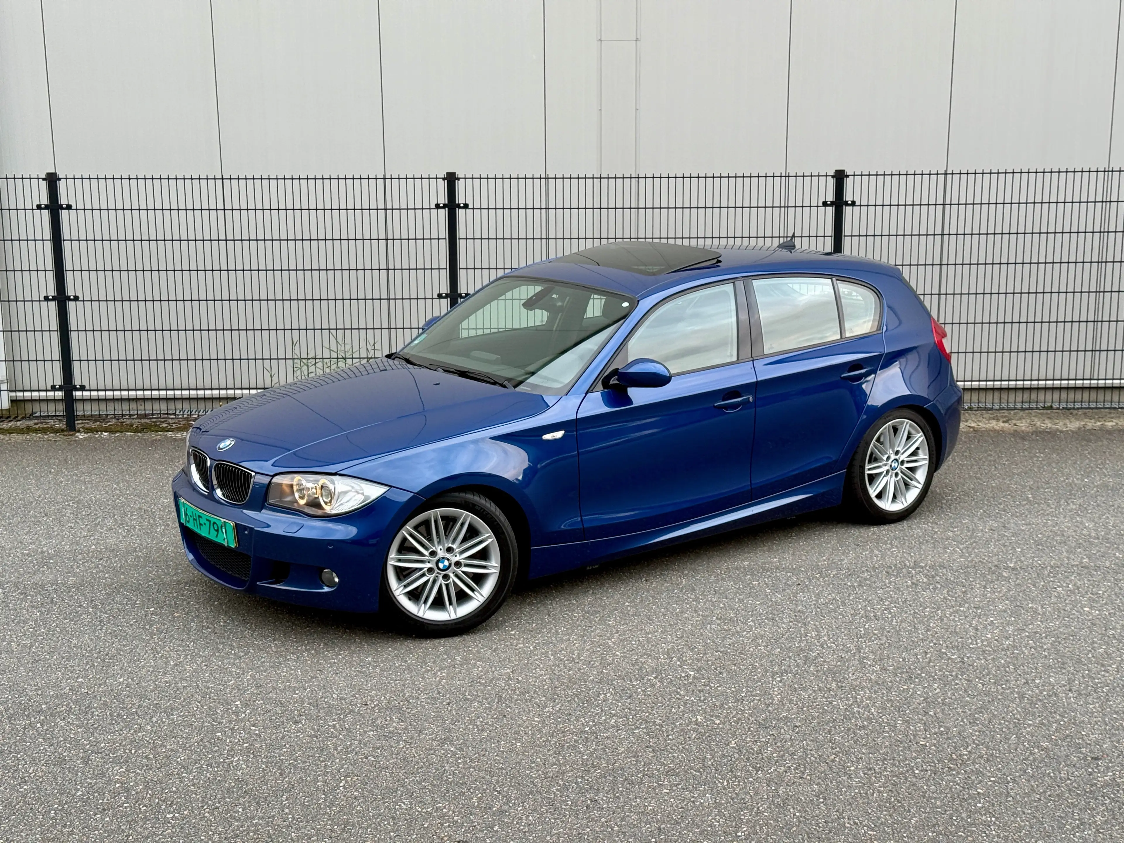 BMW 130 130i M Sport | N52 | Handgeschakeld | Le Mans Blau
