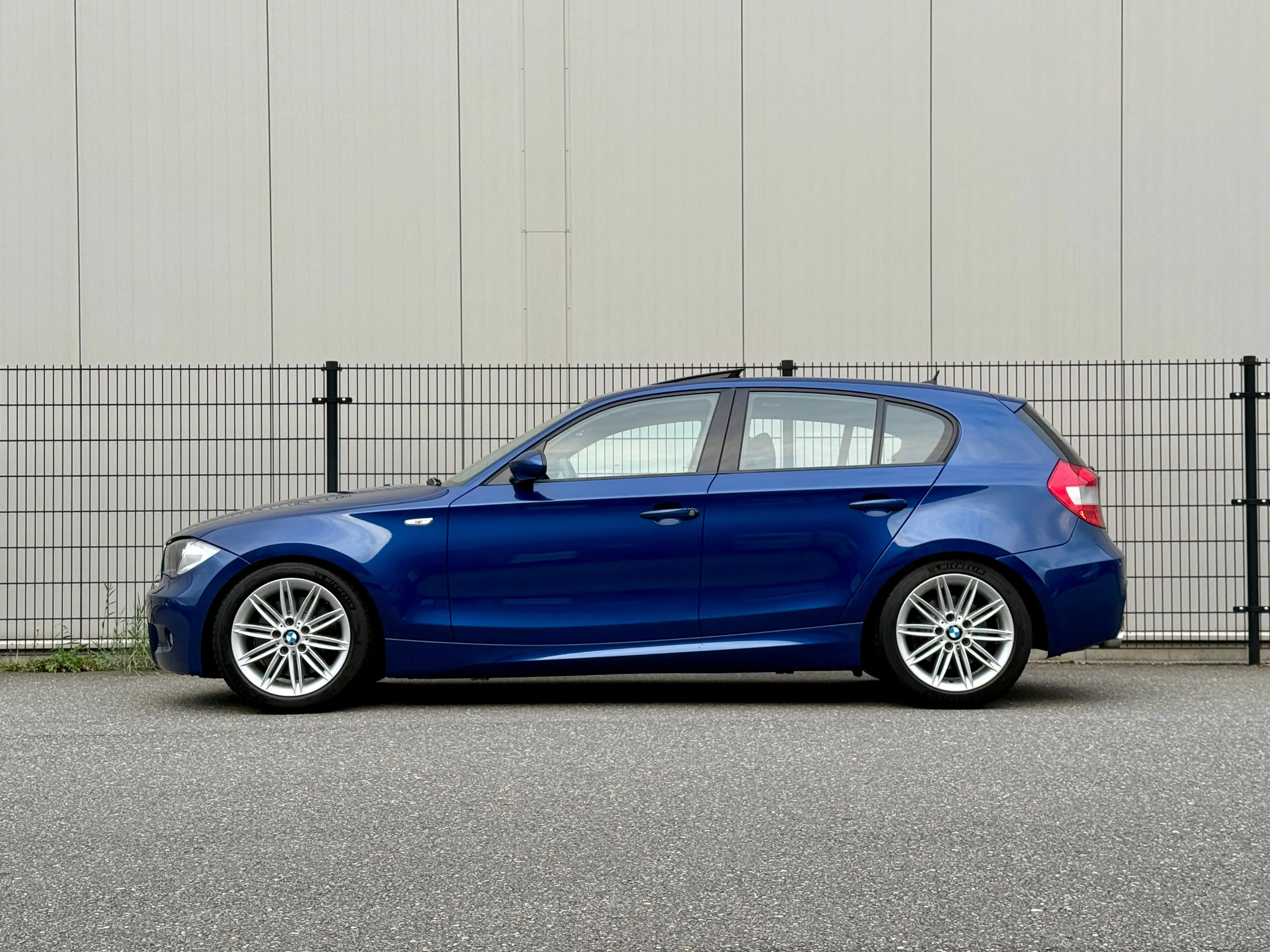 BMW 130 130i M Sport | N52 | Handgeschakeld | Le Mans Blau — photo 3
