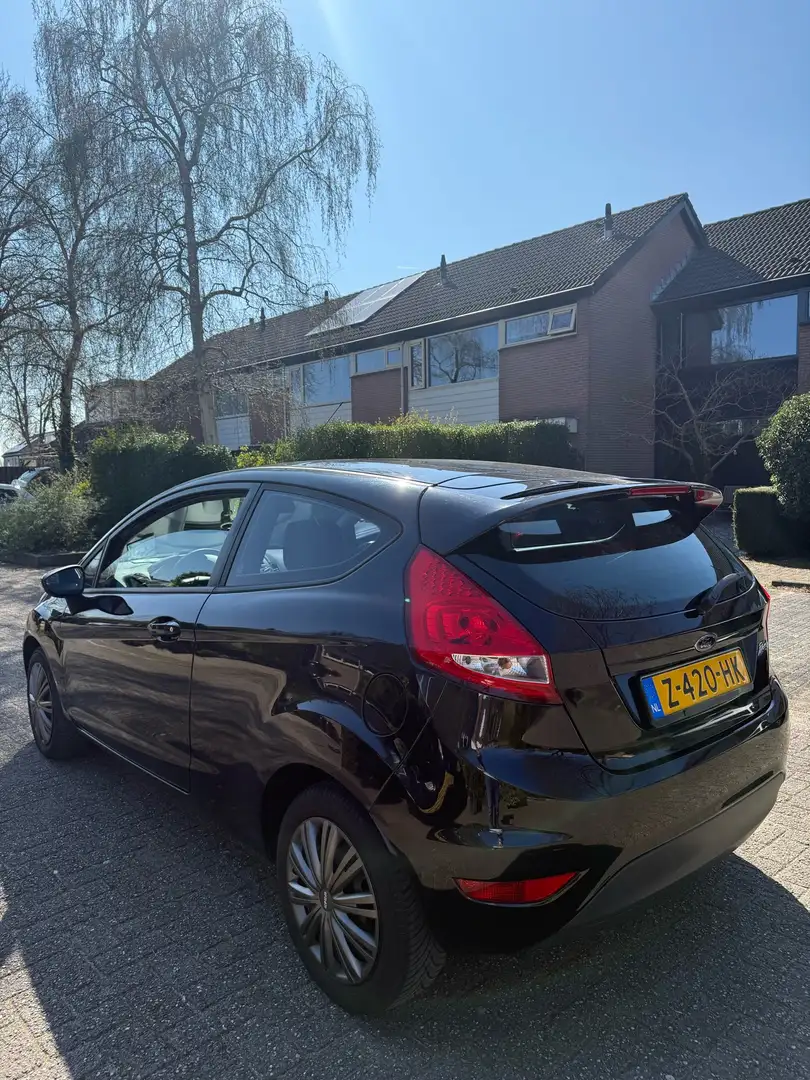 Ford Fiesta 1.25 Trend Zwart - 2