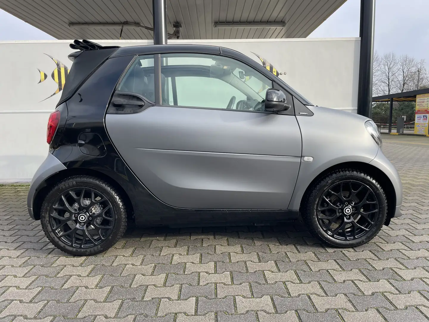 smart forTwo Cabrio 1.0 Suitegrey grey 71cv twinamic Grigio - 1