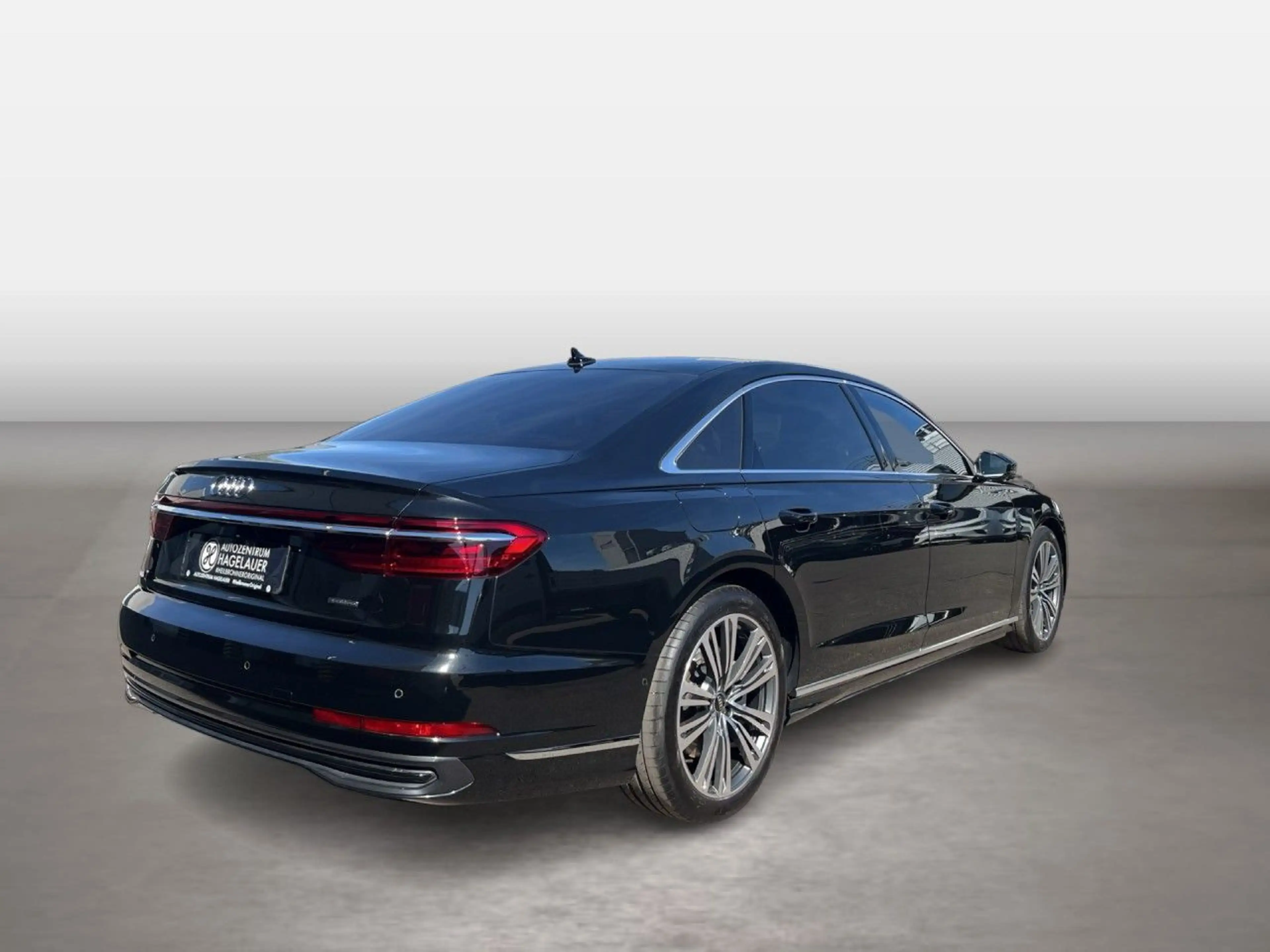 Audi A8 lang 60 TFSI e quattro tiptronic Pano Matrix — photo 3