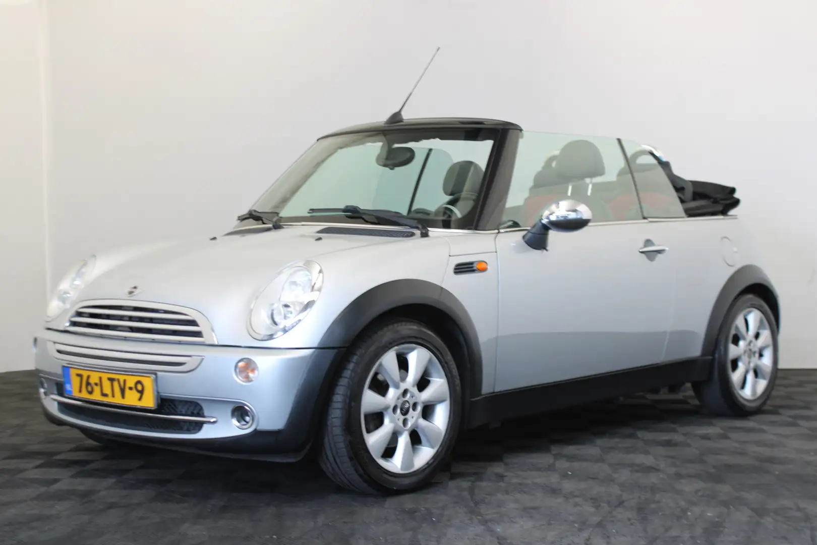 MINI One Cabrio Mini 1.6 Pepper Gris - 1