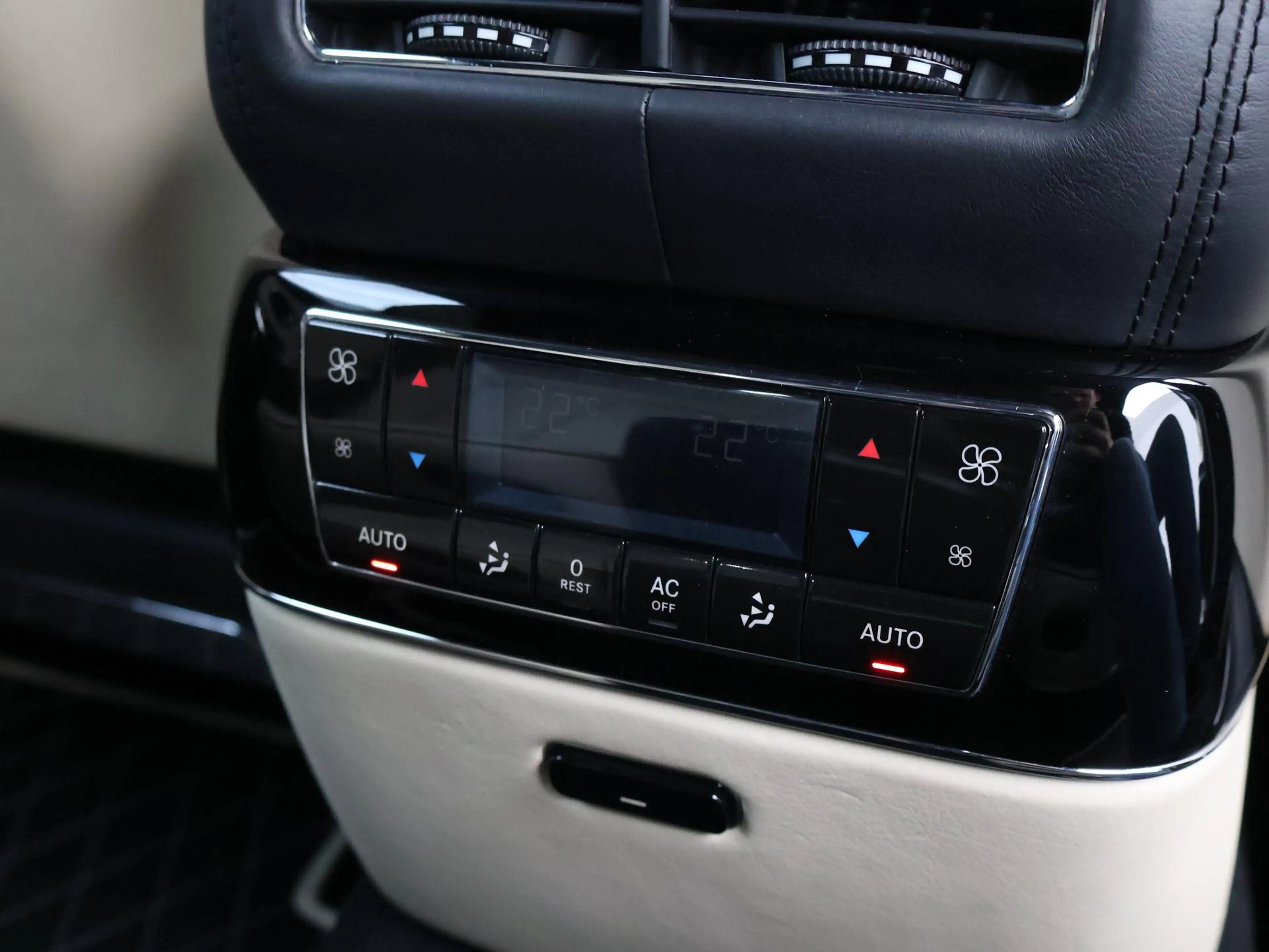Maybach 57 6.0 V12 S 612 PK AUT. *UNIEK* + MASSAGE | KOELKAST — photo 16