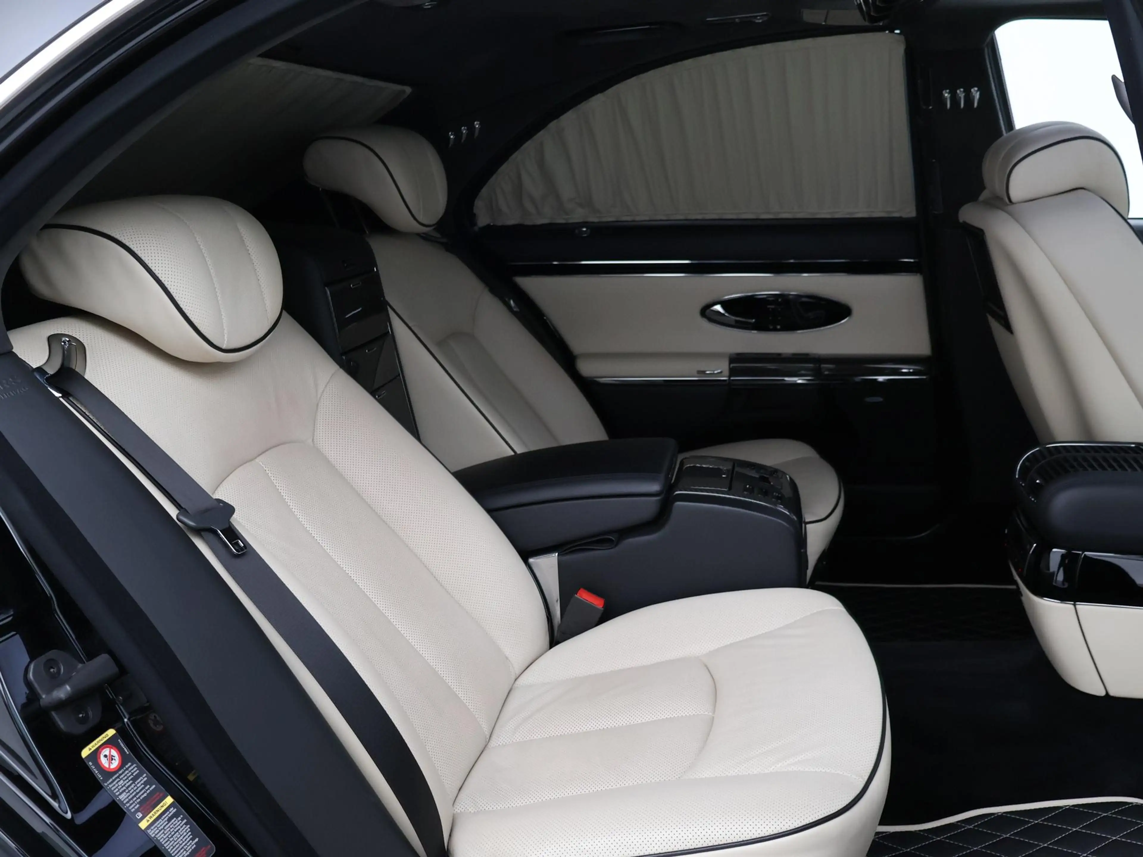 Maybach 57 6.0 V12 S 612 PK AUT. *UNIEK* + MASSAGE | KOELKAST — photo 35