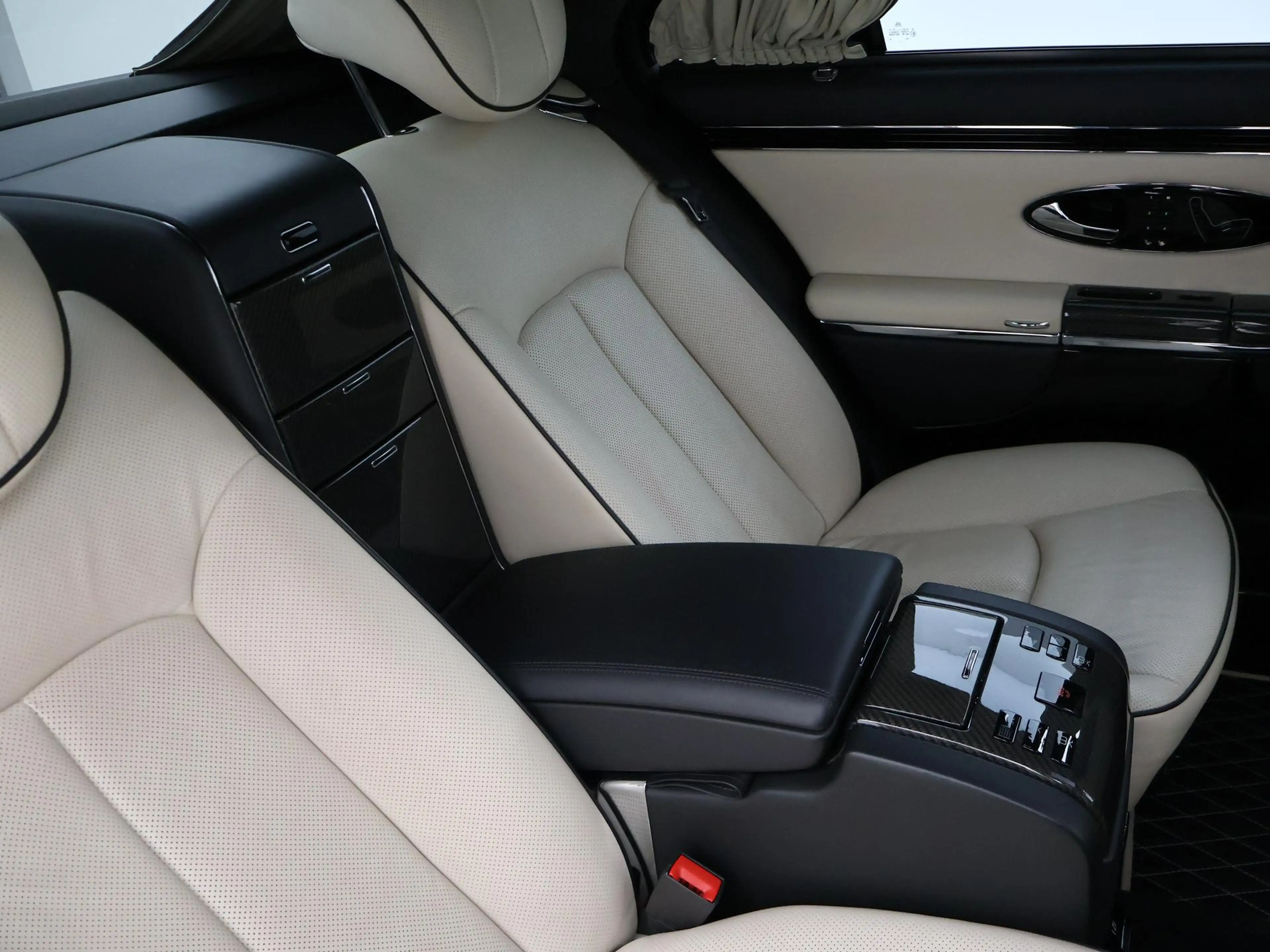 Maybach 57 6.0 V12 S 612 PK AUT. *UNIEK* + MASSAGE | KOELKAST — photo 24