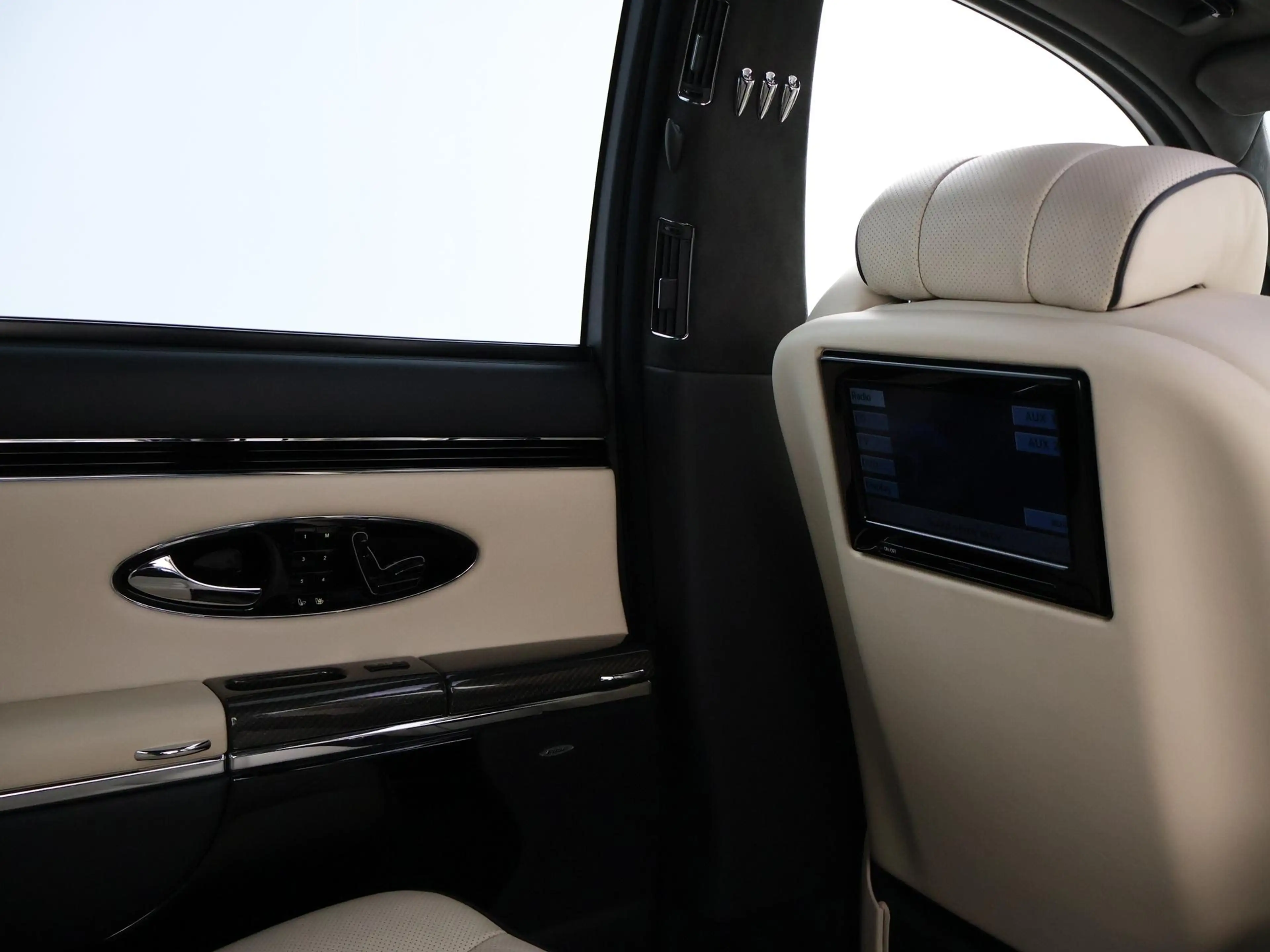 Maybach 57 6.0 V12 S 612 PK AUT. *UNIEK* + MASSAGE | KOELKAST — photo 7