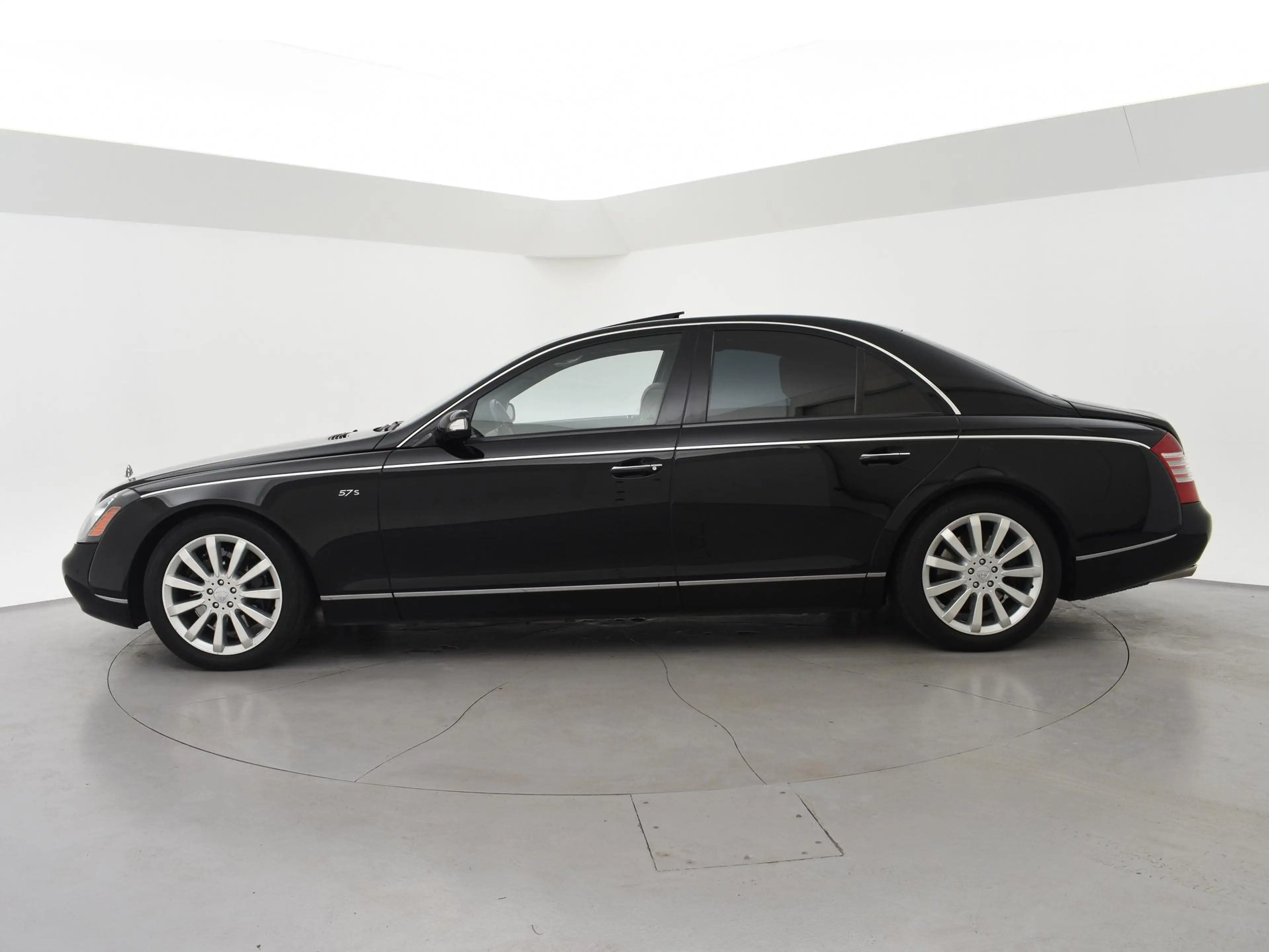Maybach 57 6.0 V12 S 612 PK AUT. *UNIEK* + MASSAGE | KOELKAST — photo 5