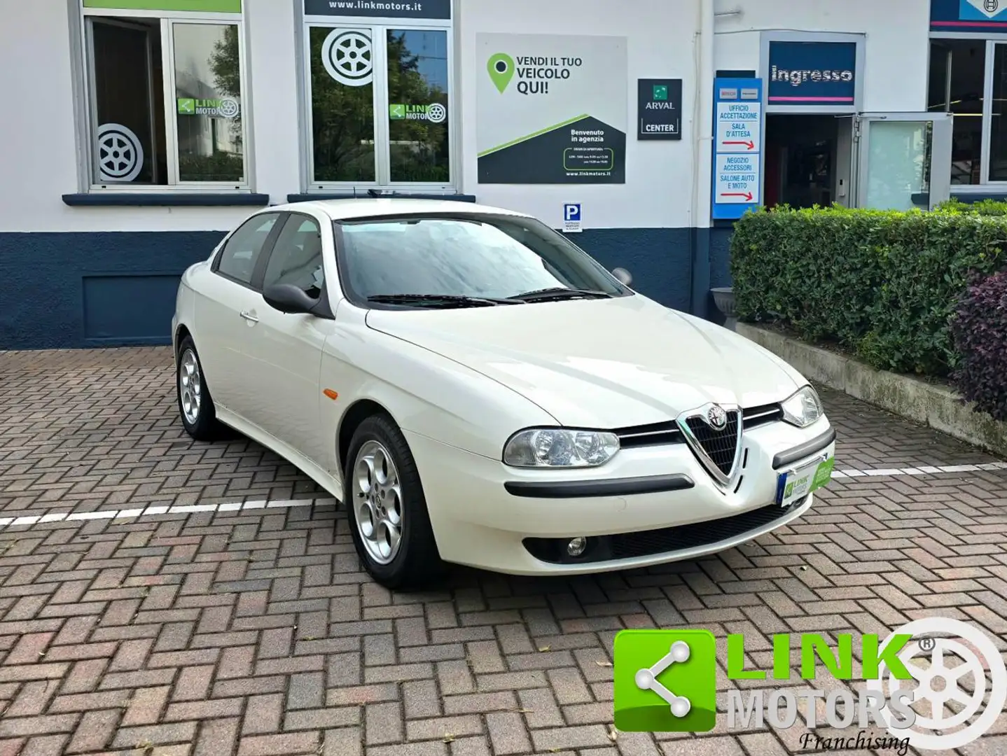 Alfa Romeo 156 2.0i 16V Twin Spark cat Distinctive ASI-CRS White - 1