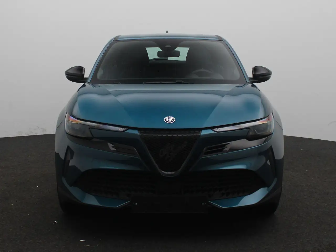 Alfa Romeo Junior 2025