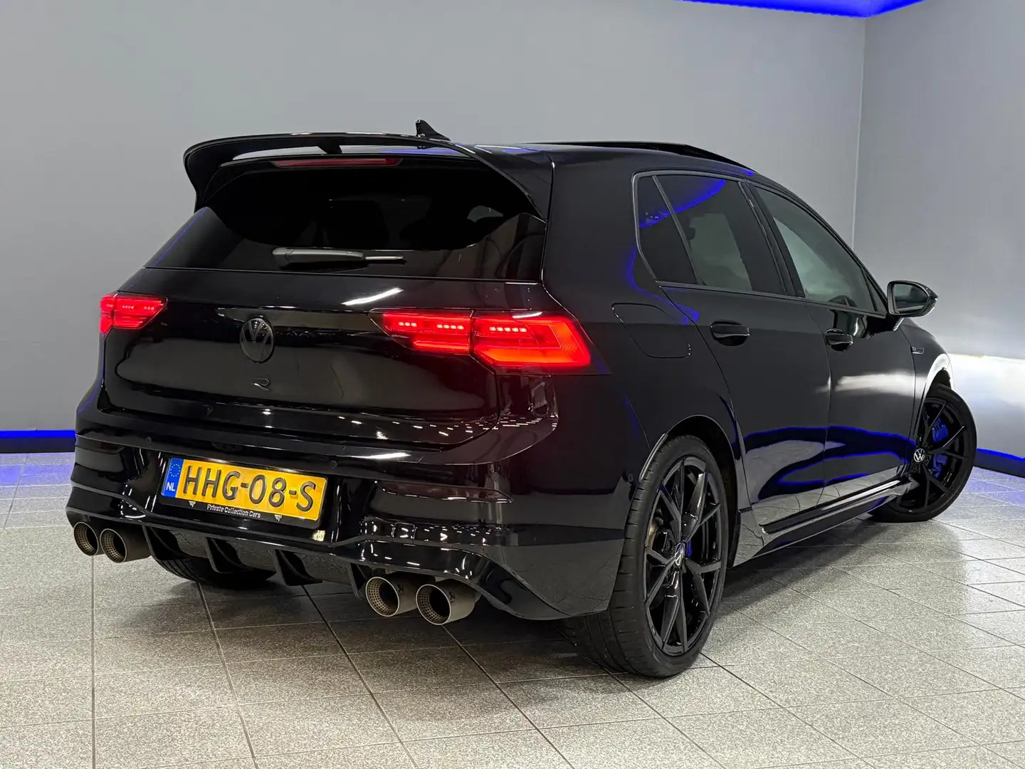 Volkswagen Golf R Performance 2.0 4M Pano|Akra|HUD|320pk Zwart - 2