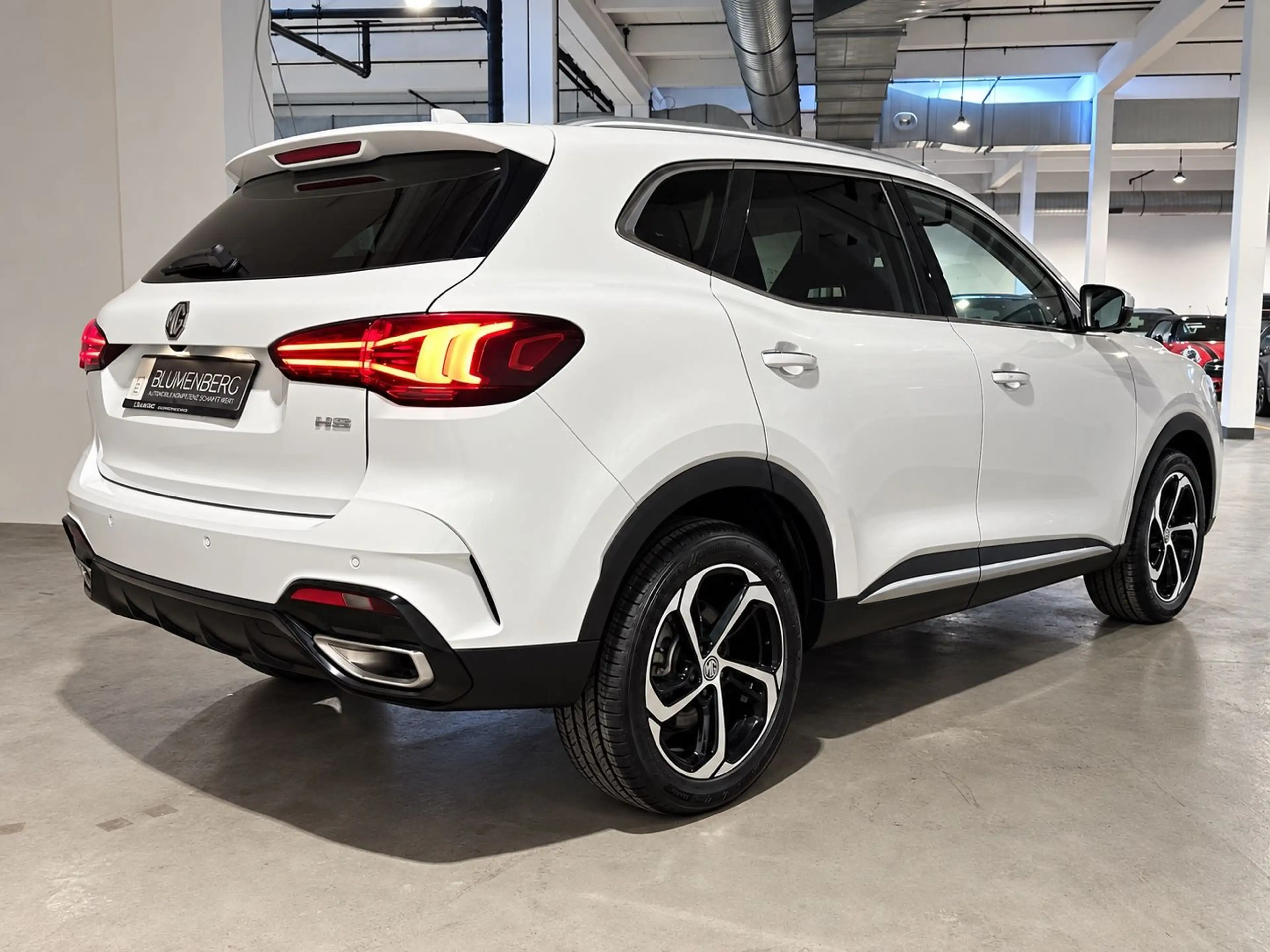 MG HS Luxury *Pano,Virtual,Carplay,ACC,LED,Leder* — photo 4