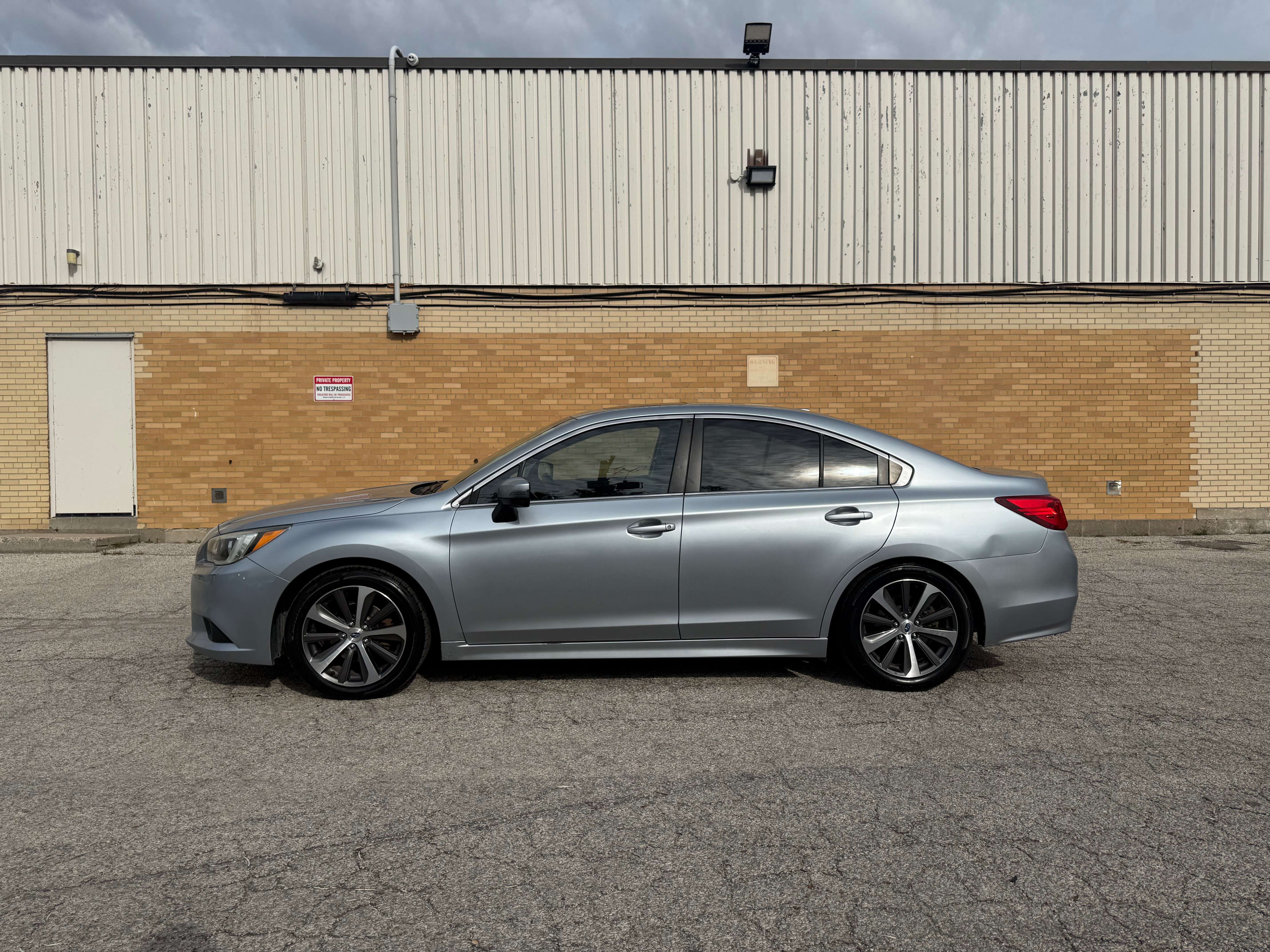 2017 Subaru Legacy Sedan