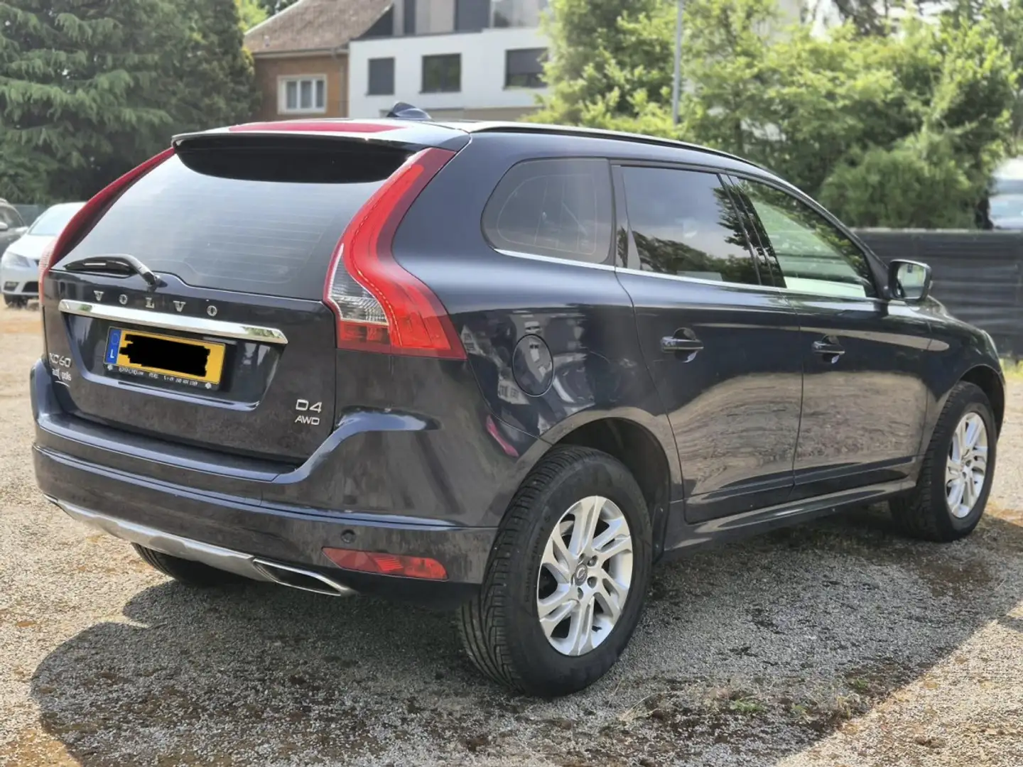 Volvo XC60 2.4 D5 185PS -6Gang Schalter-Navi-Kamera-Pdc Bleu - 2
