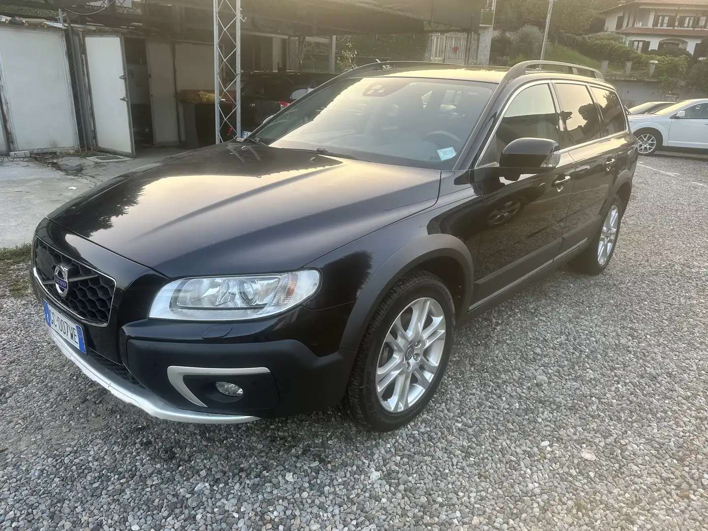 Volvo XC70 2.4 d5 ved Summum awd 215cv geartronic Marrone - 1