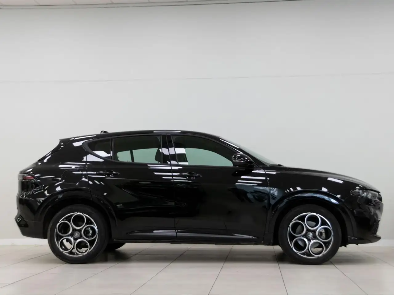 Alfa Romeo Tonale 2024