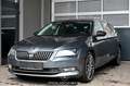 Skoda Superb 2.0 TDI Style 4x4 Green tec Pickerl NEU Gris - thumbnail 1