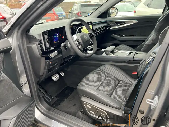 Renault Austral view 10