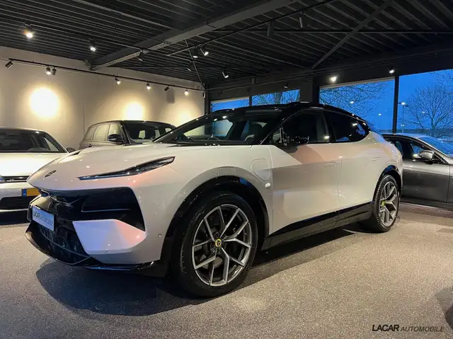 Lotus Eletre EDS 450 S 4WD 112 kWh