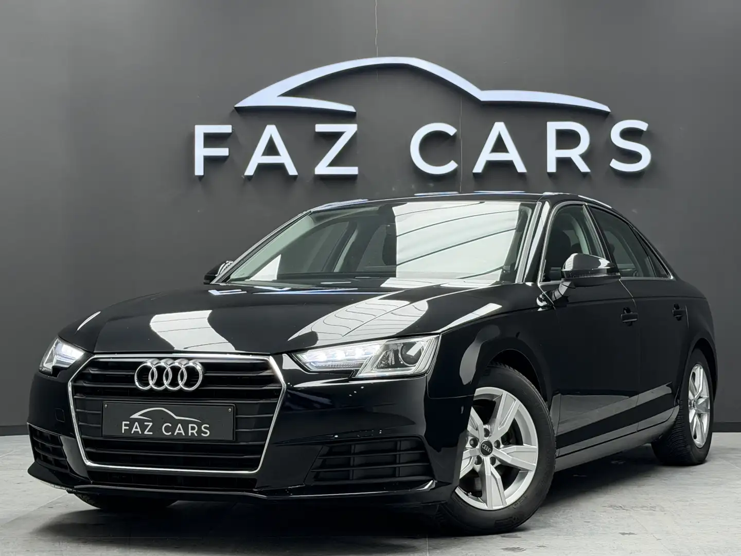 Audi A4 2.0 TDi S tronic * 1ER PROP + COCKPIT + GARANTIE * Schwarz - 1